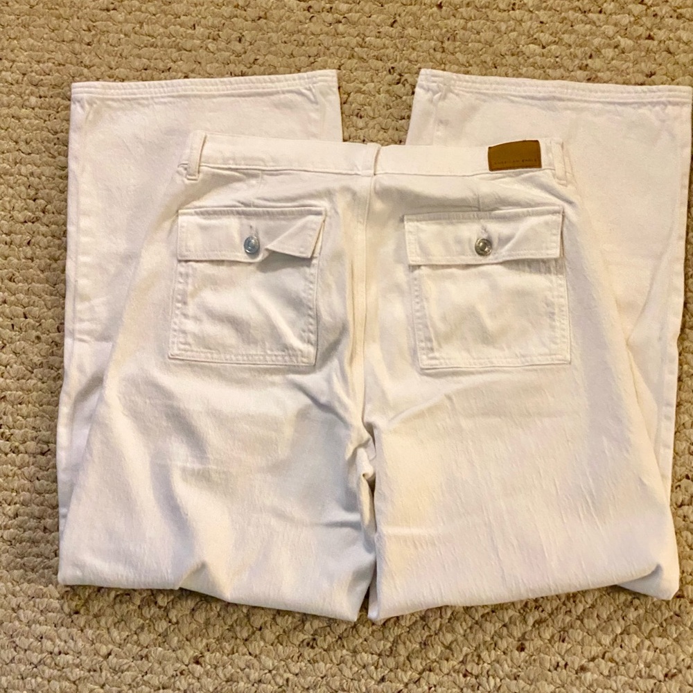 American Eagle Outfitters White Wide Leg Jeans - Picture 2 of 9